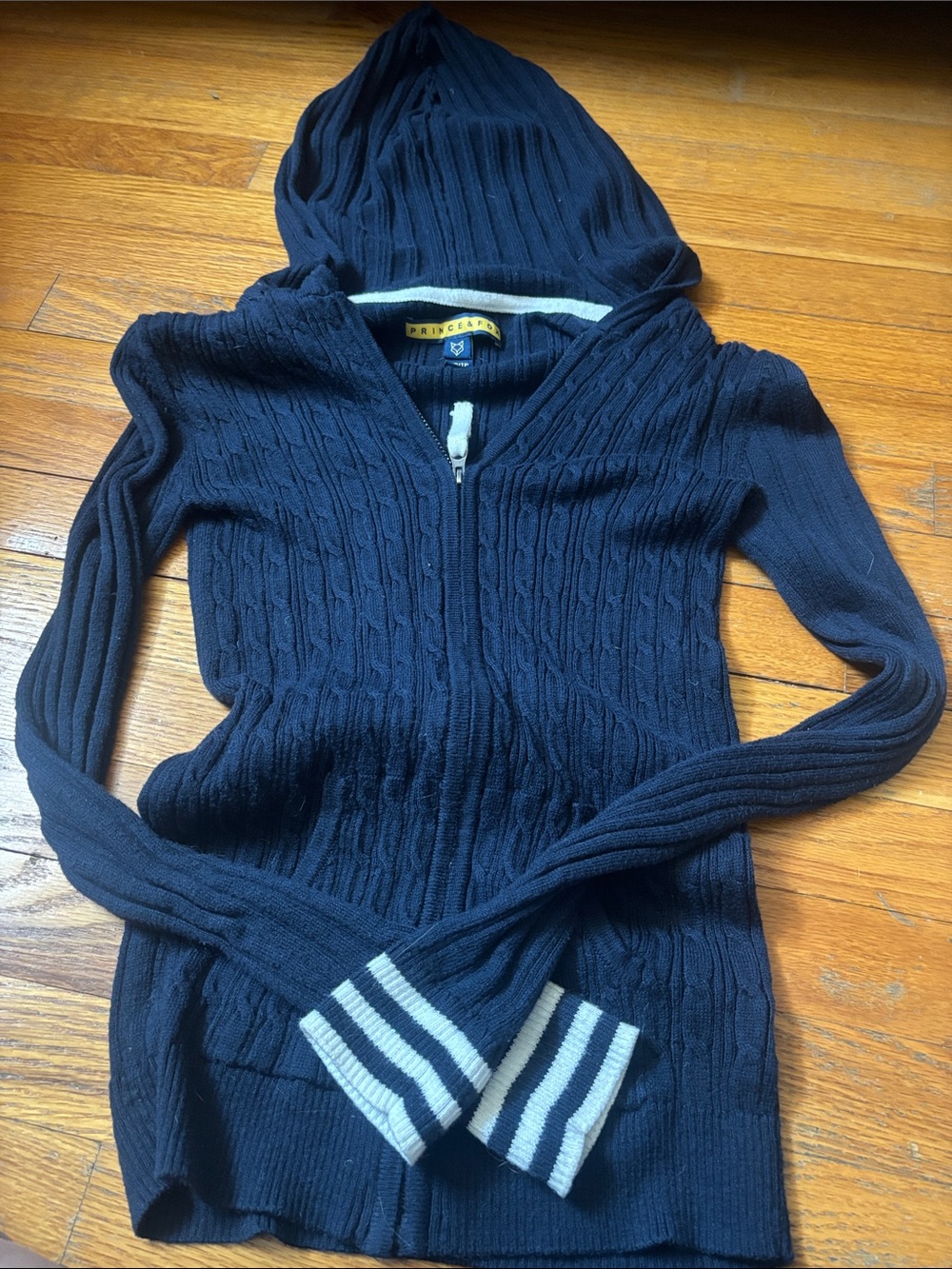 Prince & Fox Navy Hooded Cable-Knit Zip Cardigan with White Stripe Cuffs